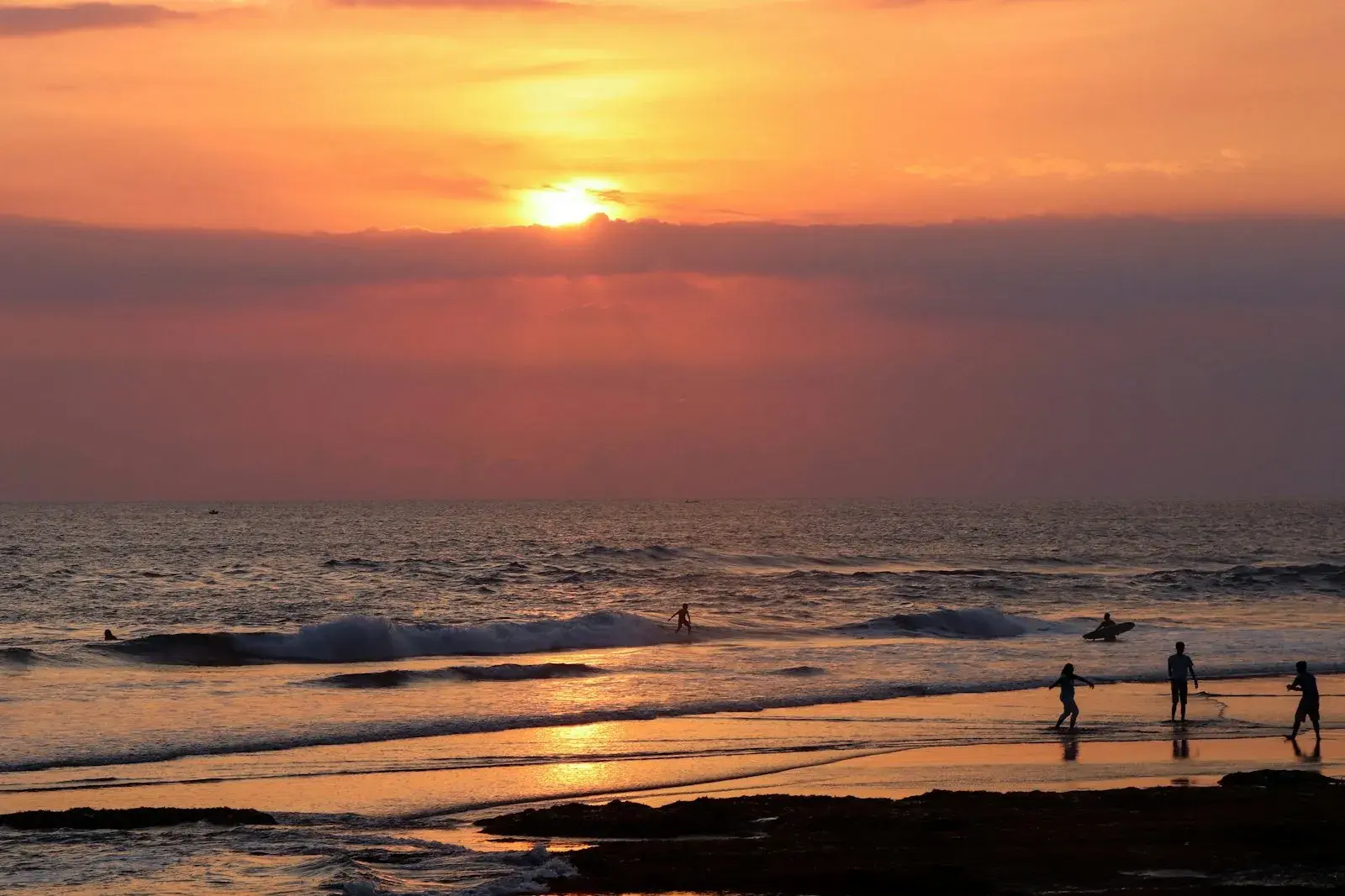 Canggu, Bali: chess lessons backdrop
